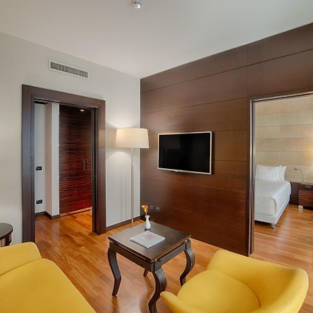 Nh Collection Milano President Hotel Exterior photo Suite