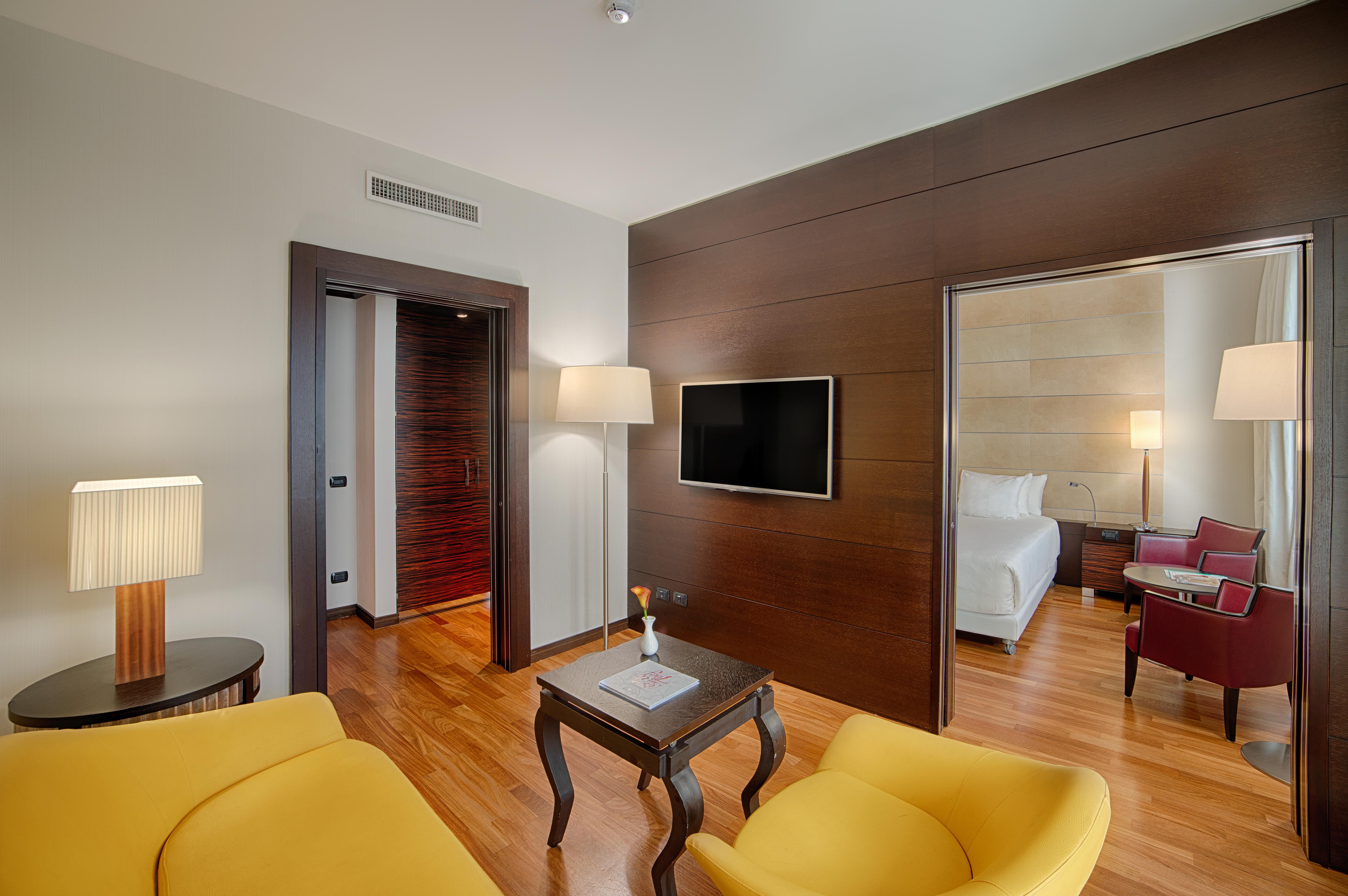 Nh Collection Milano President Hotel Exterior photo Suite